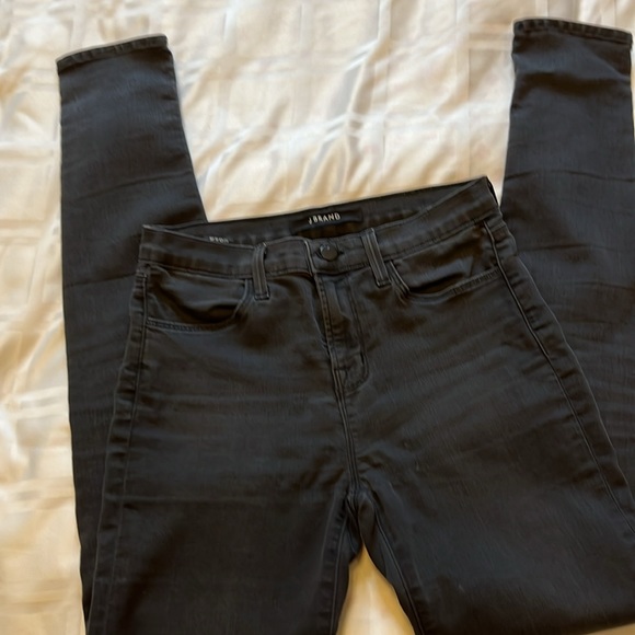 J BRAND MARIA faded black skinny jeans - Picture 2 of 7
